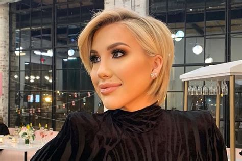 savannah chrisley breast size|Savannah Chrisley’s Measurements: Bra Size, Height, Weight。